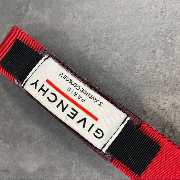 Givenchy Keychain - Picture 3 of 5